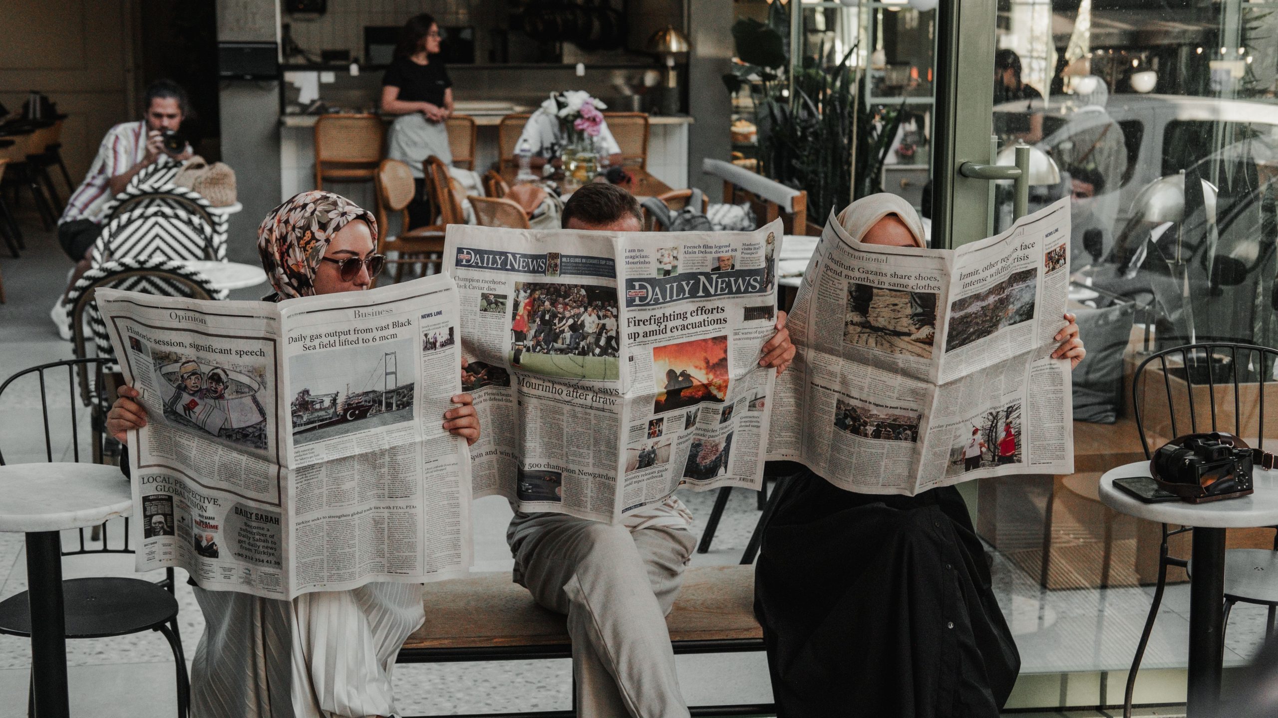 Apa itu Earned Media? – Contoh & Bedanya dengan Paid Media