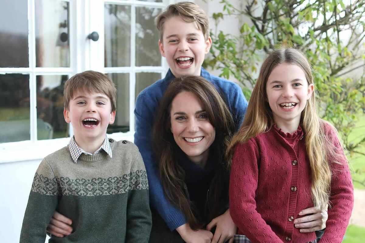 kate middleton photo on mother's day